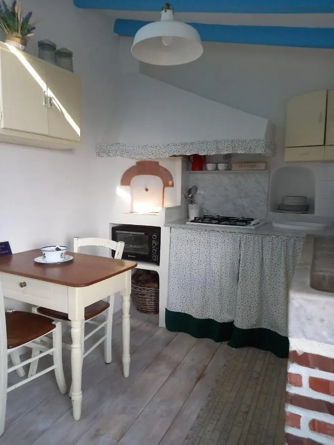 La Casetta Della Rina Lerici Holiday home